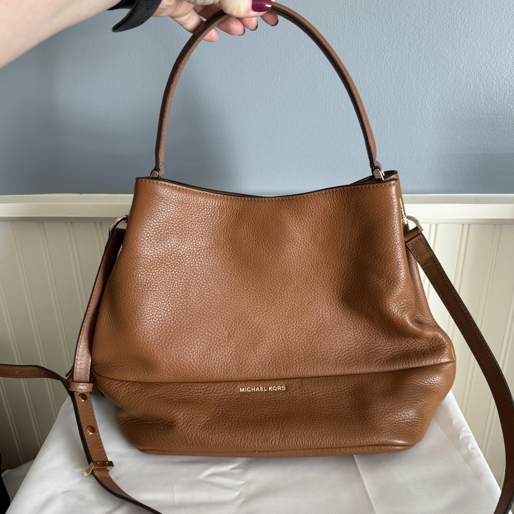 Michael Kors Carmel Brown Pebbled Leather Shoulder Crossbody Bag Purse Tassel